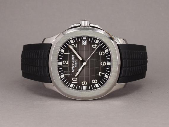 2025-11-21 - Pcb21003.JPG